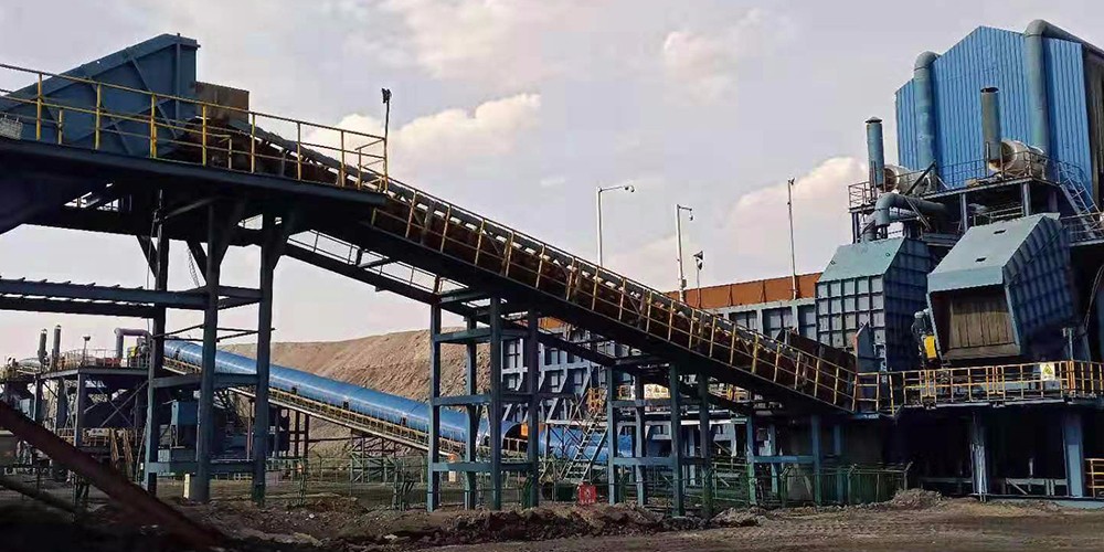 一文教你預(yù)防輪胎式移動(dòng)破碎站堵料問(wèn)題